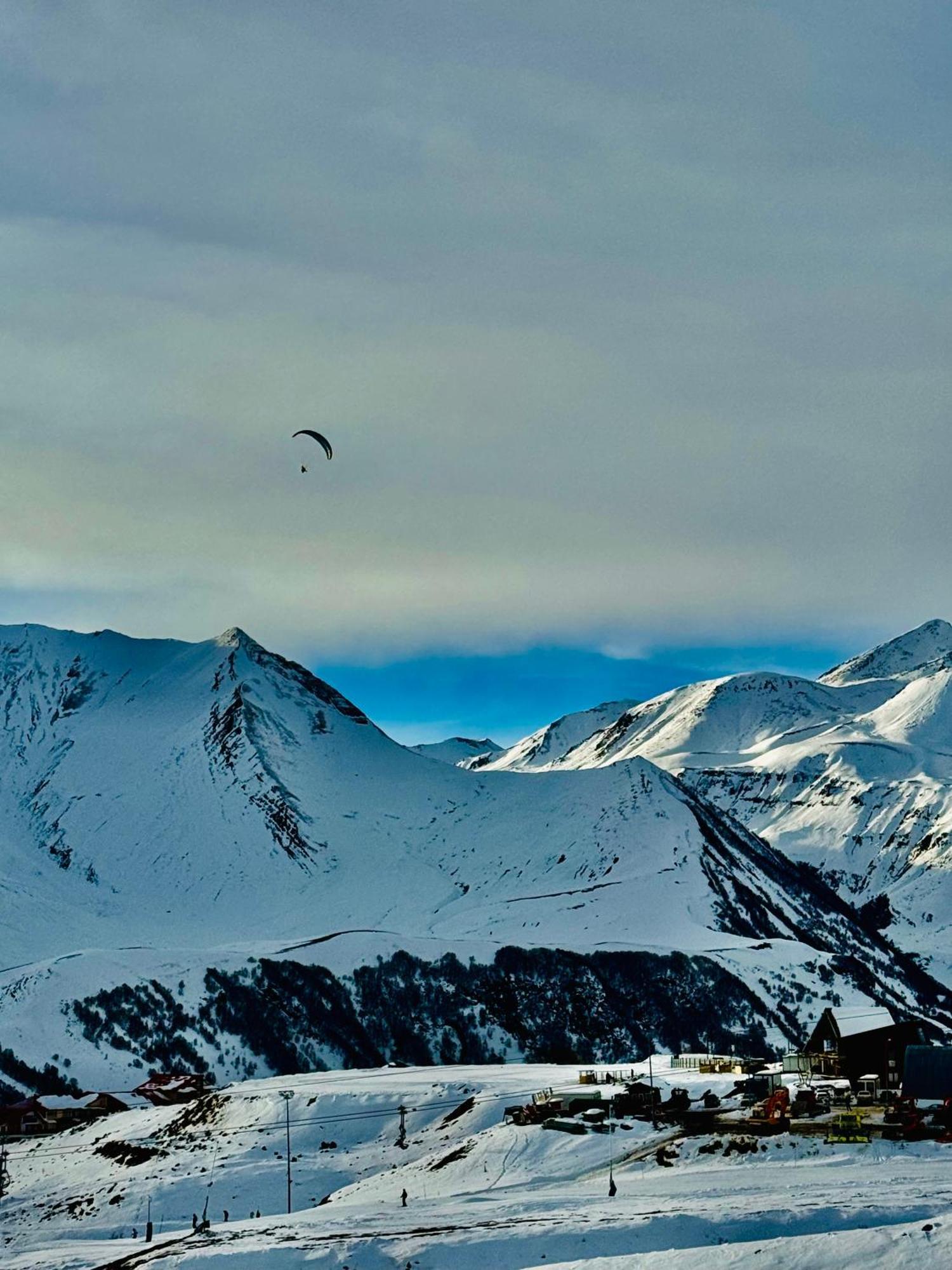 New Gudauri Redco Twins-Premium Mountain Apartment Close The Gondola Lift エクステリア 写真